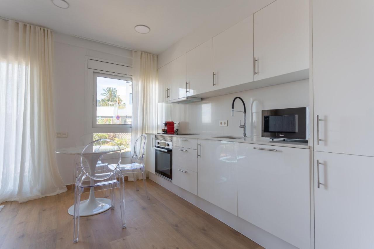 A Pie De Playa En Gava Mar! Apartment Екстериор снимка