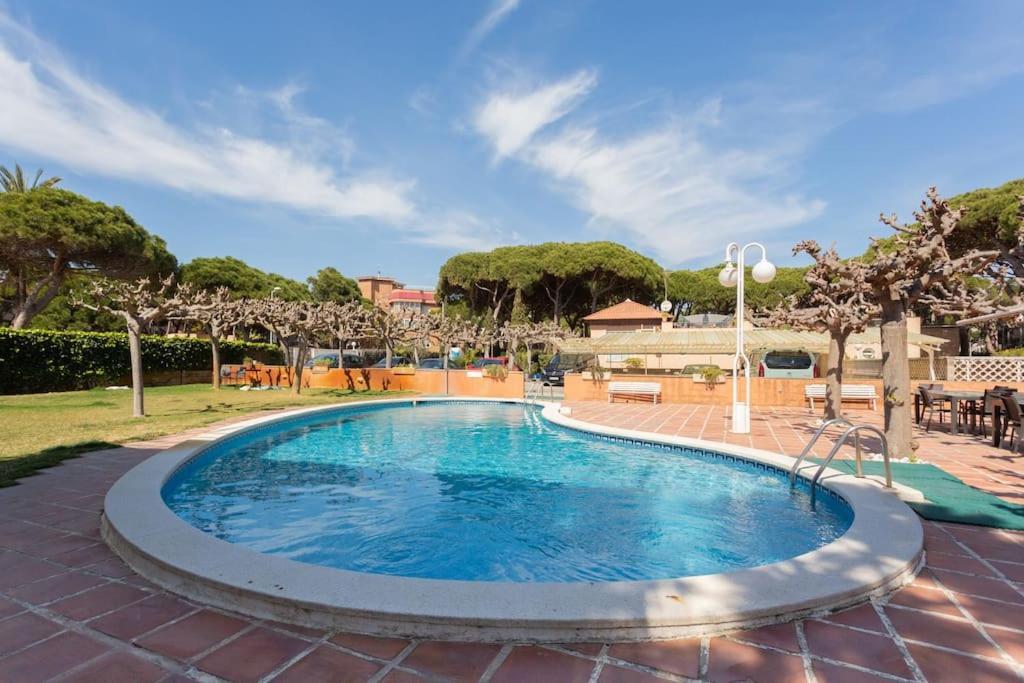 A Pie De Playa En Gava Mar! Apartment Екстериор снимка